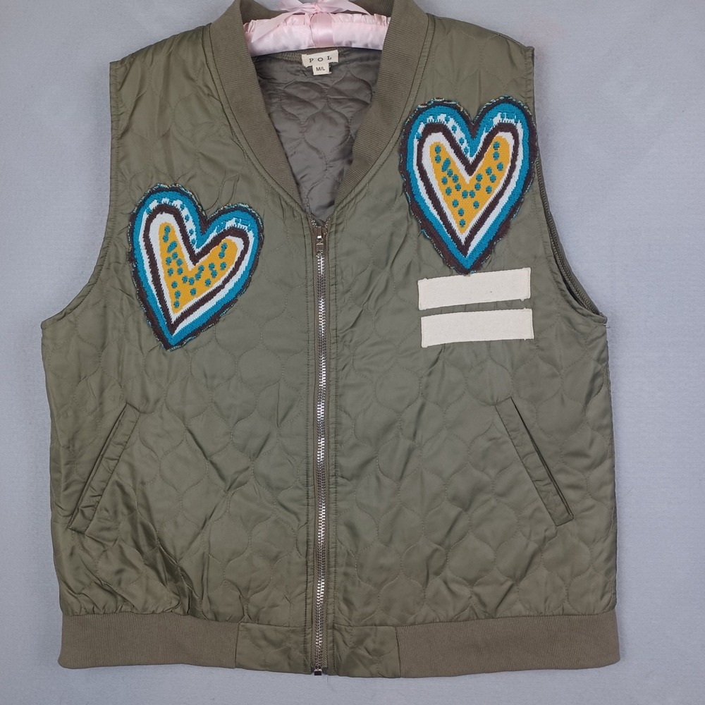 POL Quilted Vest Womens M/L Olive Green Heart Patch Boho Zip Up Oversized